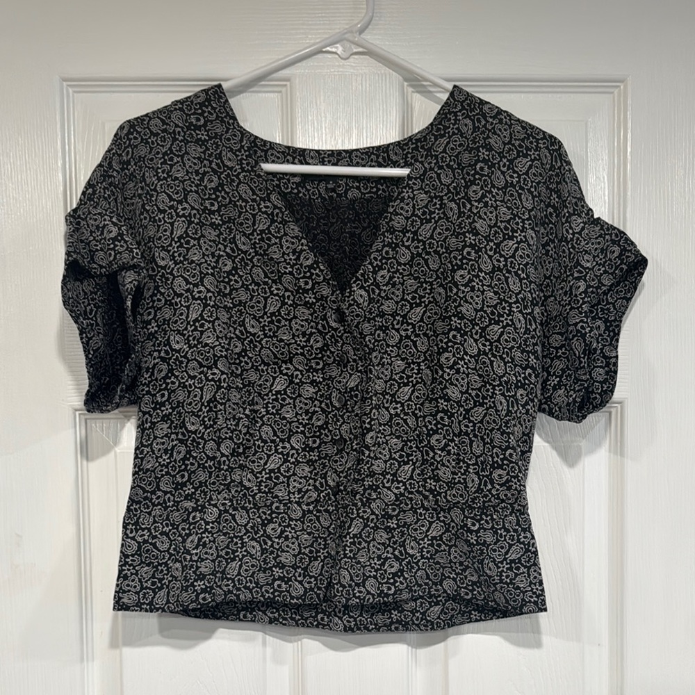 Madewell Women’s Black and White Pleated Short-Sleeve Top Size Medium